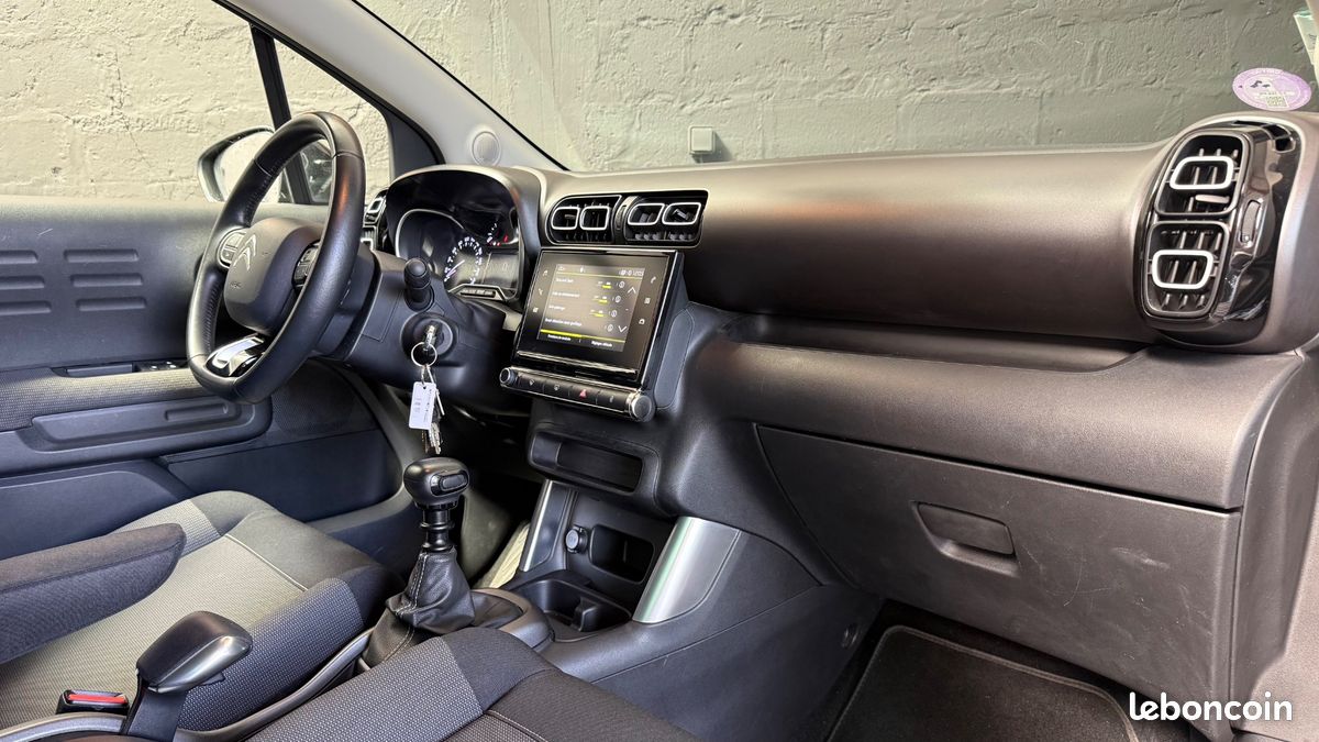 Citroen c3 aircross 1.2 110 feel (image 9)