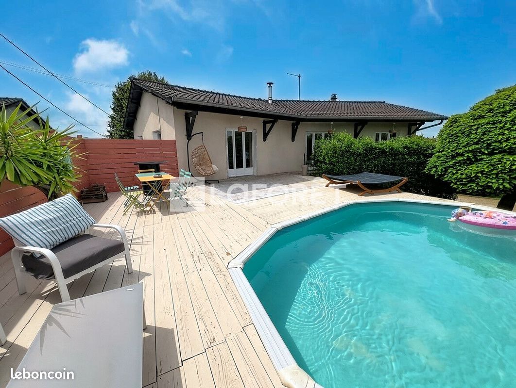 Maison 7 pièces 160 m² · à Replonges · 160 m² · 499 000 €