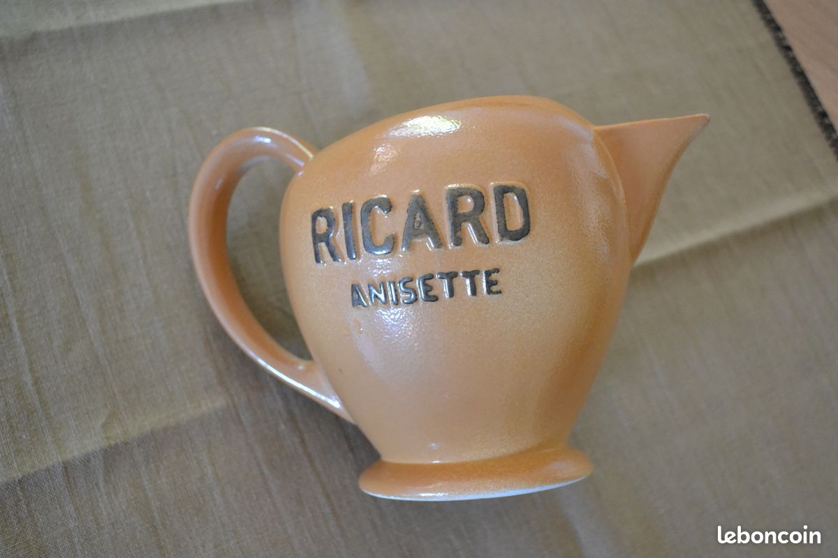 Carafe publicitaire Ricard (image 1)