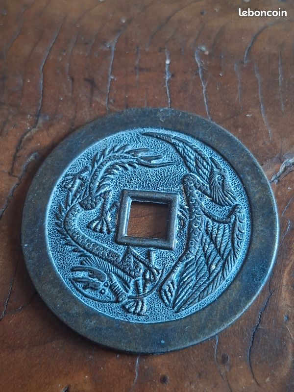 Lot De 25 Médailles Et Jetons Vintage - Collection Succession, Objets Uniques