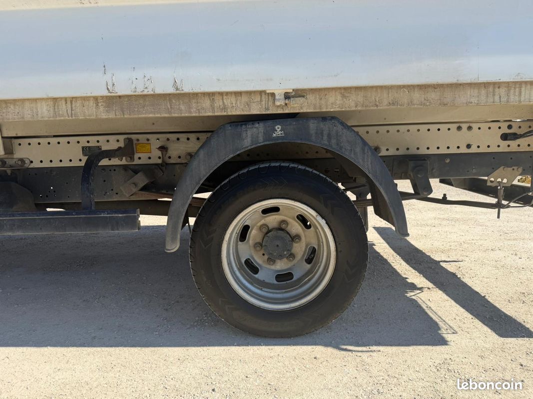 Iveco Daily Benne année 2023 1ère main TVA RECUP 23333 H.T (image 6)