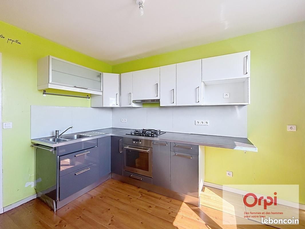 Appartement 4 pièces 72 m² · à Montluçon · 72 m² · 699 €
