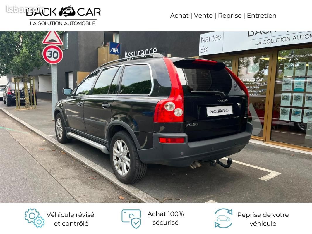 Volvo XC90 D5 AWD 185 Summum 5pl Geartronic A (image 8)