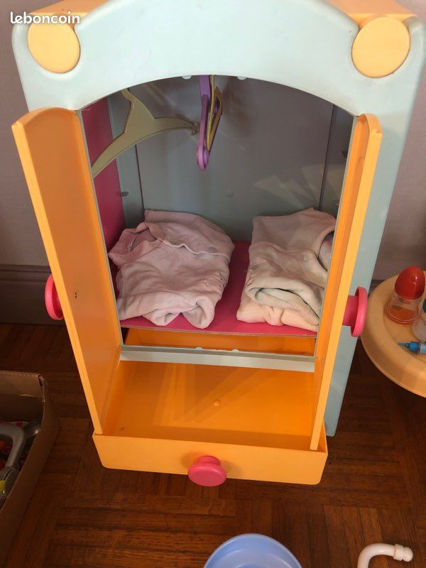 Ensemble jouets lit, armoire, dînette (image 6)