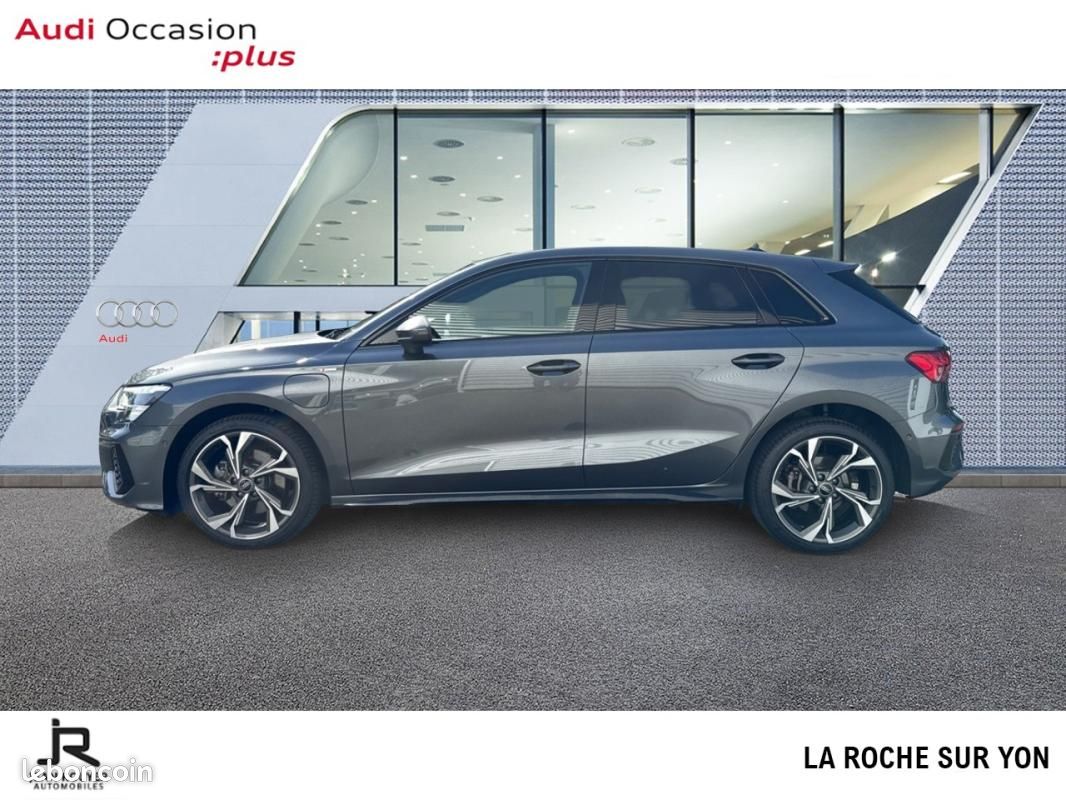 Audi A3 sportback 40 TFSIe 204 S tronic 6 S line (image 2)