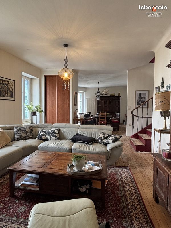 Maison 5 pièces 160 m² · à Lorient · 160 m² · 378 000 €