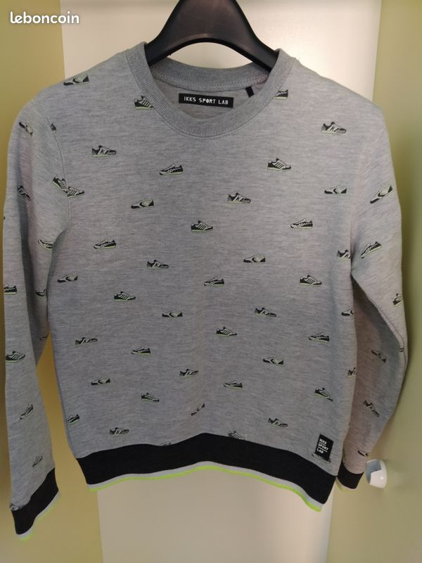 IKKS - pull gris motifs chaussures - 10 ans - TBE (image 1)