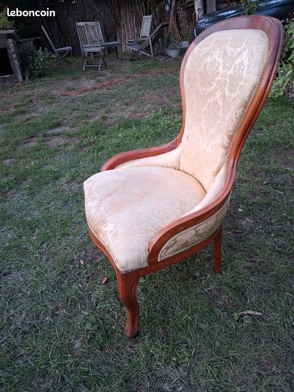 Fauteuil et tabouret (image 5)
