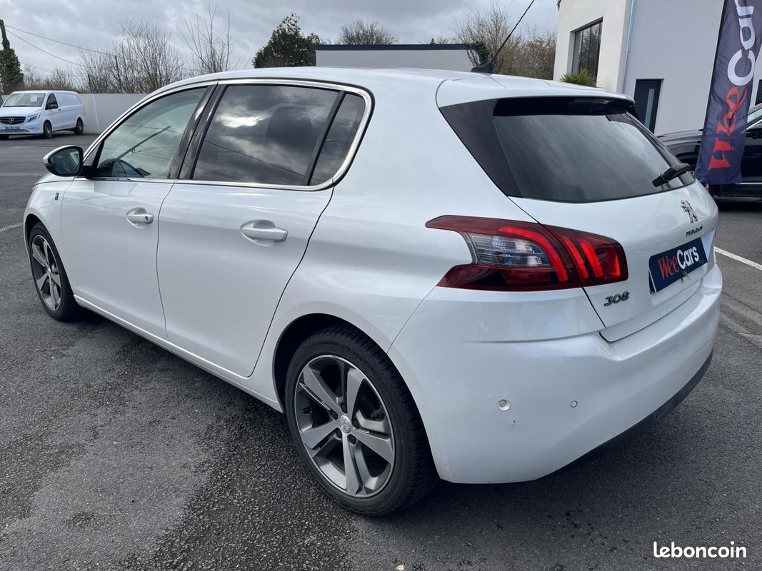 PEUGEOT 308 1.2 PureTech 130ch E6.3 S&S Tech Edition - Distri ok - Suivi Peugeot (image 13)