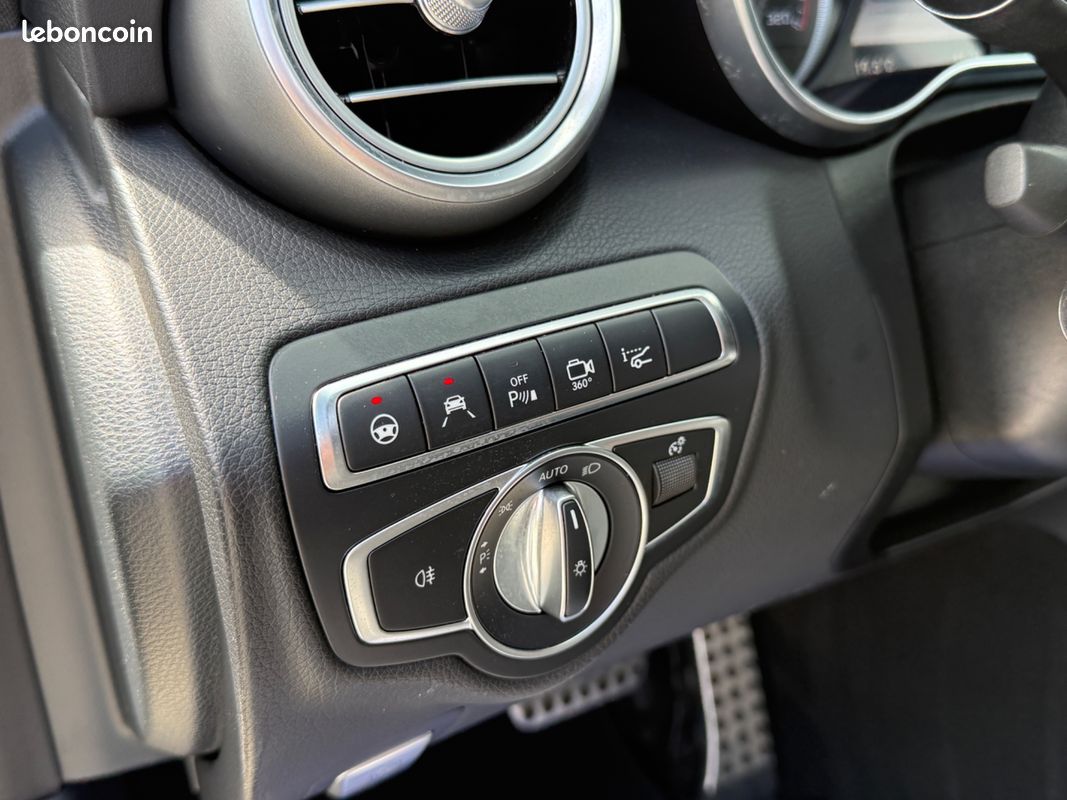 MERCEDES-BENZ CLASSE C C63 S AMG T 4.0 V8 BI-TURBO 510CH DCT + DE 20ke D'OPTIONS TO ECHAP SPORT CAM 360 FULL OPTIONS +++ (image 27)