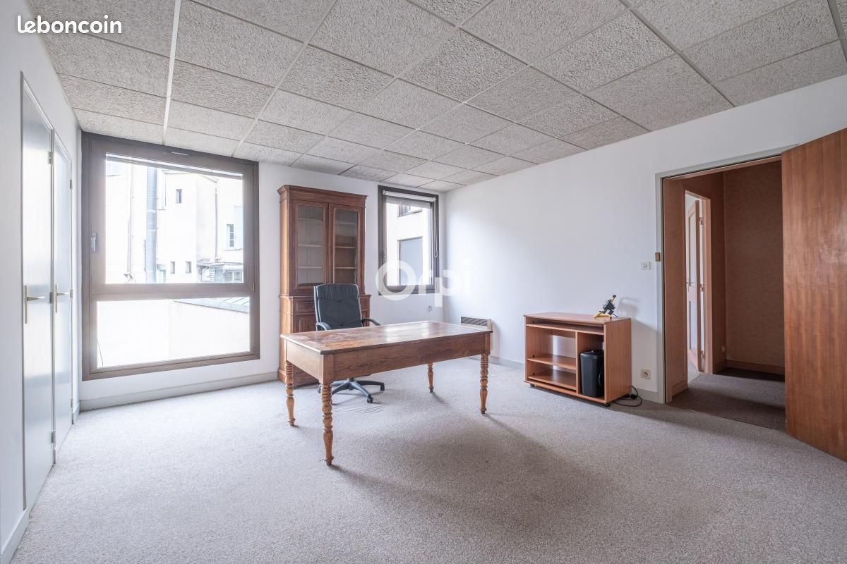 Appartement 1 pièce 39 m² - Limoges 87000 (image principale 0)