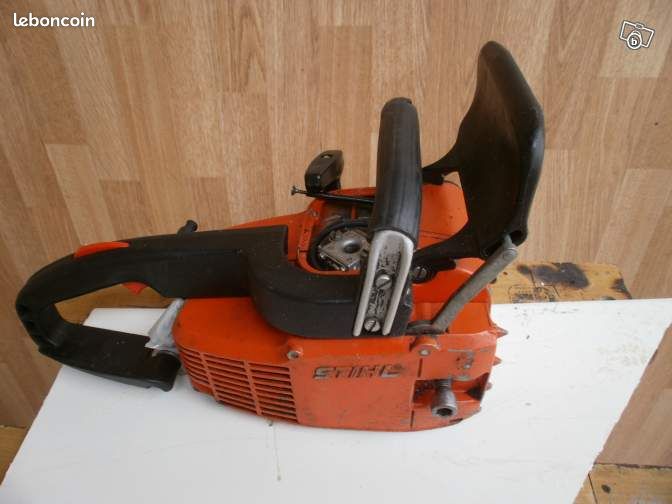 Pieces tronconneuse stihl 010AV,O11AV,SO8,écho 400 (image 1)