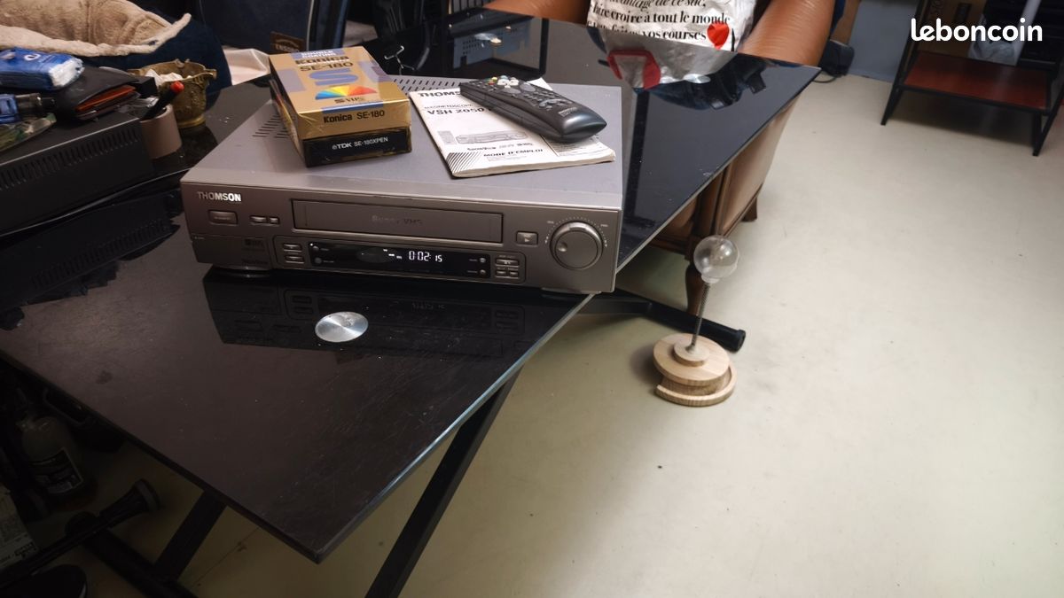 Magnétoscope VHS Thomson VKE312T - Vintage - Pour Pièces Ou Collection