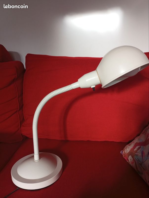 Lampe de bureau (image 1)
