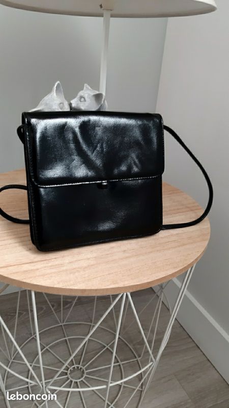 Petit sac vernis noir Accessoires Bagagerie