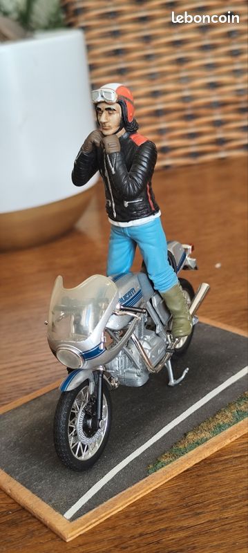 Figurine Joe Bar Team Norbert Line Ducati 916 En Résine 1/18