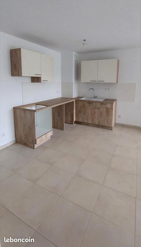 Appartement 4 pièces 83 m² · au Luc · 83 m² · 935 €/mois