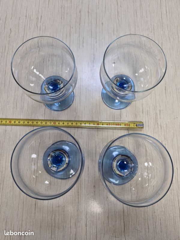 4 Coupes à glace / dessert pied bleu cobalt - Luminarc (image 1)