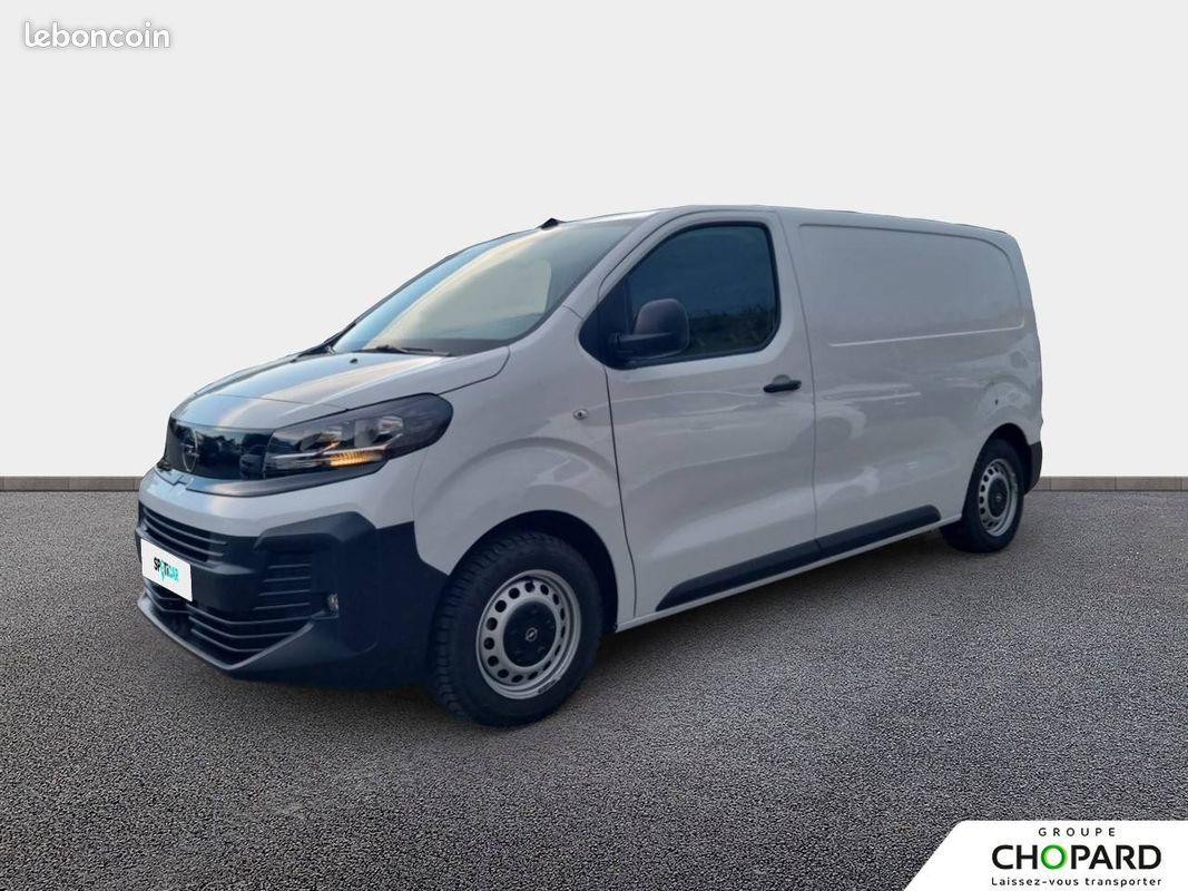 Opel vivaro fgn taille m bluehdi 145 s&s eat8 (image 1)