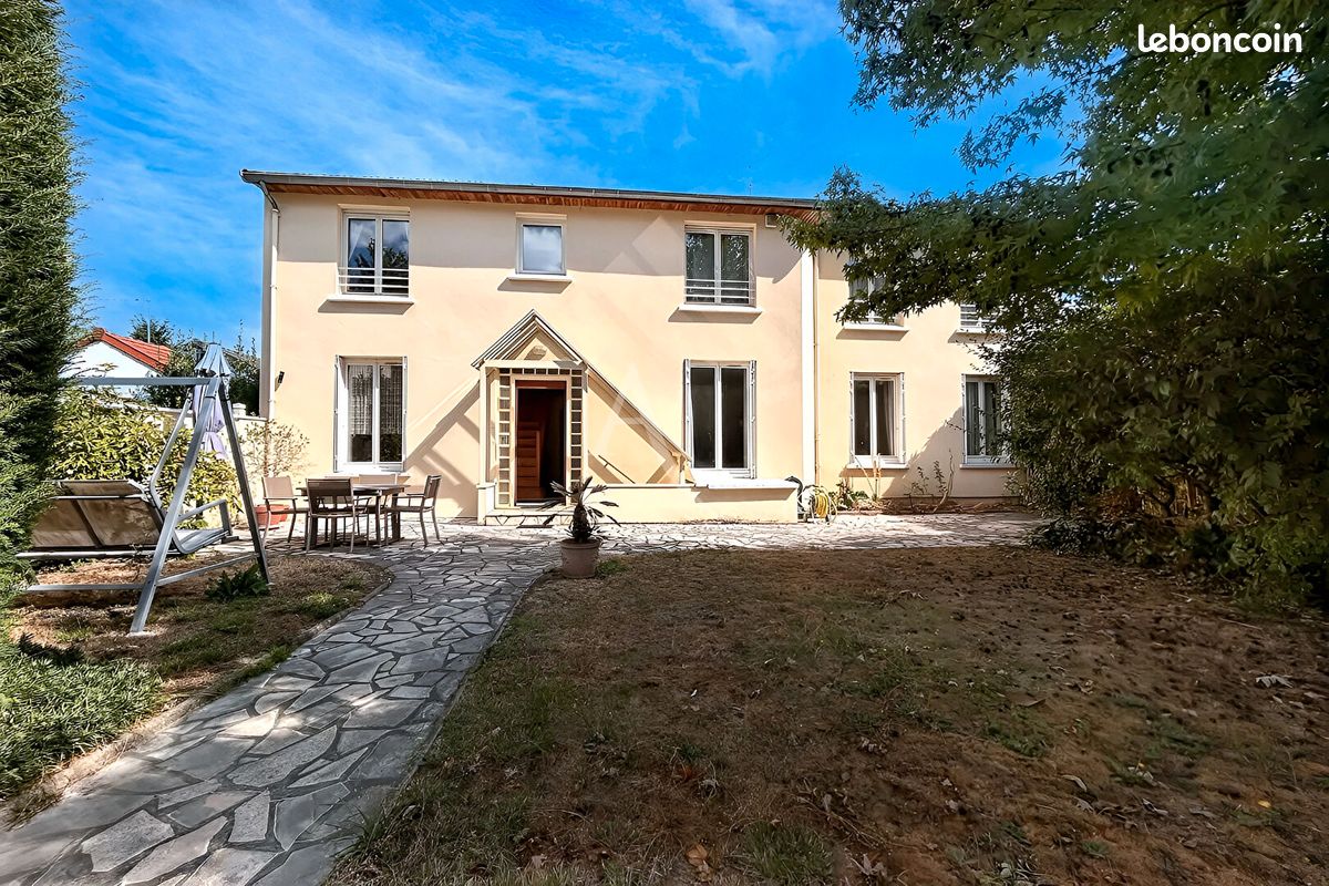 Maison 7 pièces 130 m² · à Vitry-sur-Seine · 130 m² · 550 000 €