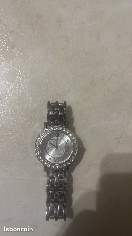Montre guess et casio (image 3)