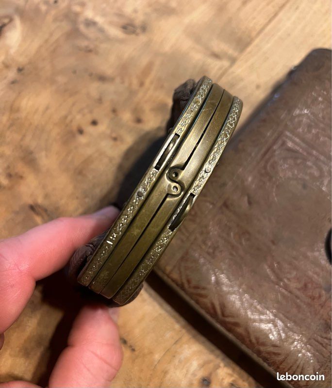 Porte-monnaie Ancien Cuir Des Années 1930 - Marque Vintage, état Très Correct