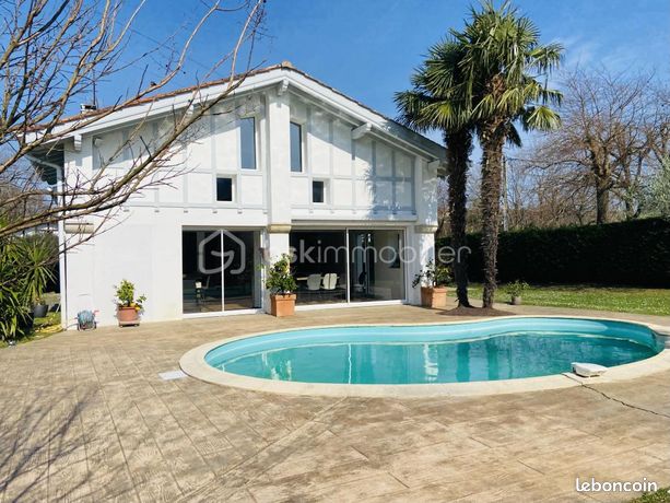 Maison 5 pièces 162 m²