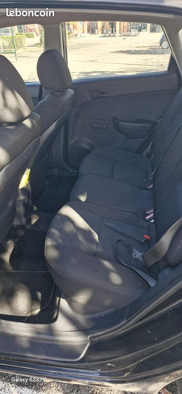 Voiture pour pièces (image 6)