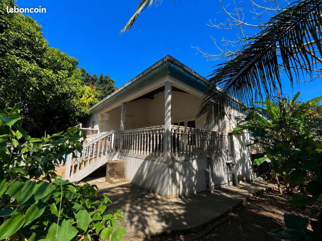 Maison 5 pièces 180 m² · à Baie-Mahault · 180 m² · 348 000 €