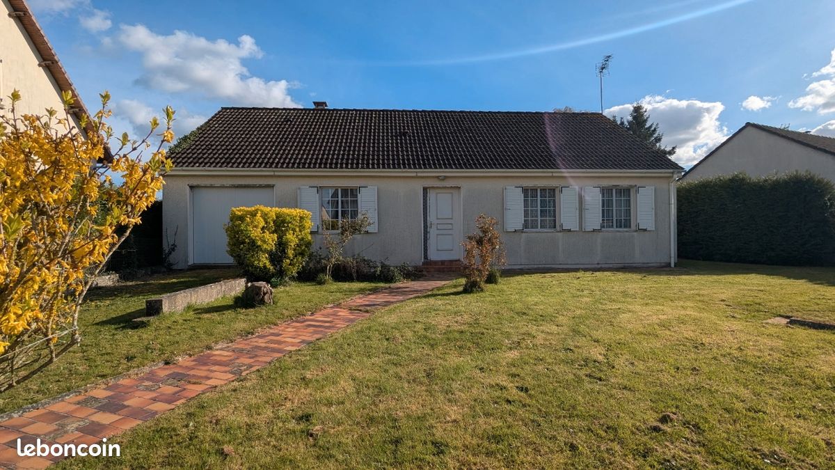 Maison 4 pièces 94 m² · à La Bazoche-Gouet · 94 m² · 120 000 €