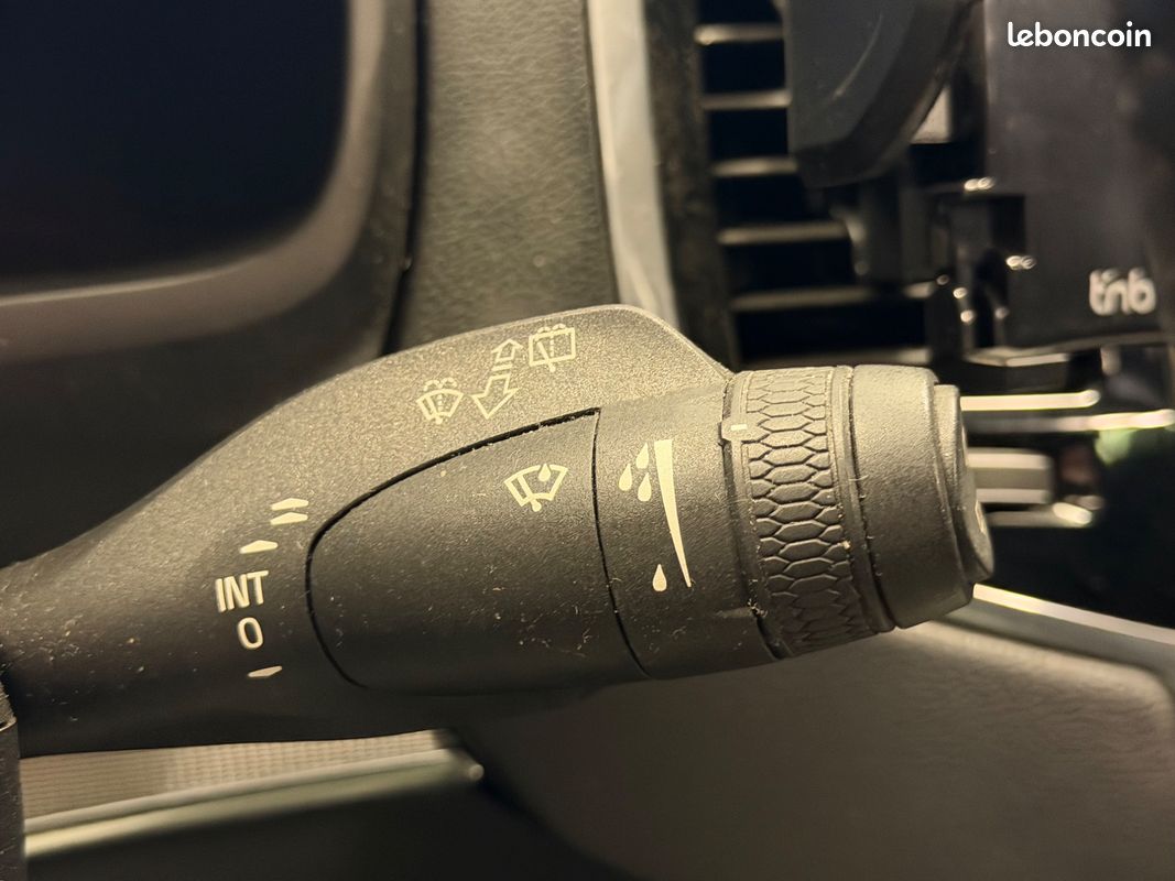 VOLVO XC90 T8 TWIN ENGINE 320Ch + 87CH INSCRIPTION LUXE GEARTRONIC 7 PLACES TOIT OUVRANT PANORAMIQUE (image 21)