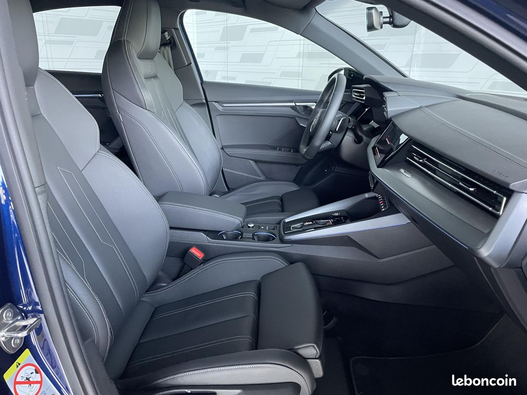AUDI A3 Berline TFSI Mild Hybrid 150 S tronic 7 S line (image 9)