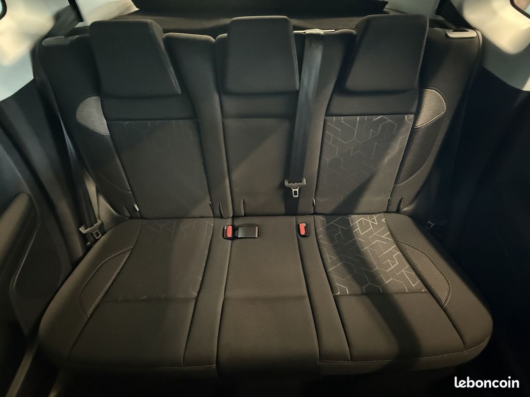 Peugeot 2008 1.6 E-HDI92 FAP ACTIVE (image 9)