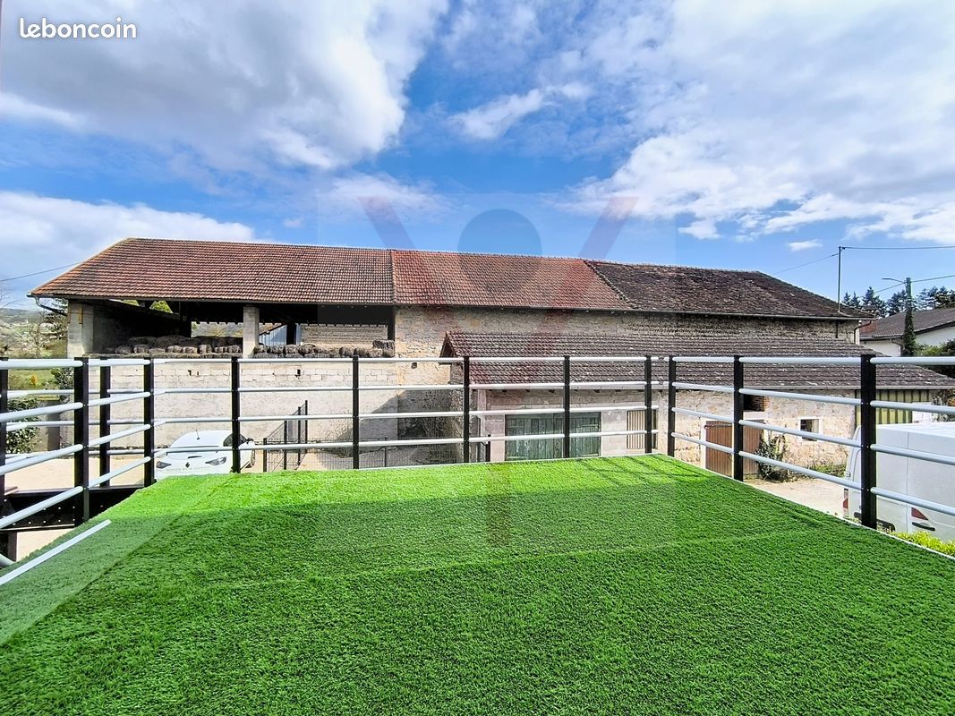 Appartement 3 pièces 53 m² · à Saint-Martin-du-Mont · 53 m² · 690 €/mois