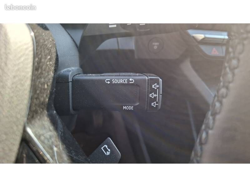Renault Mégane E-Tech EV40 130ch standard charge Equilibre (image 25)