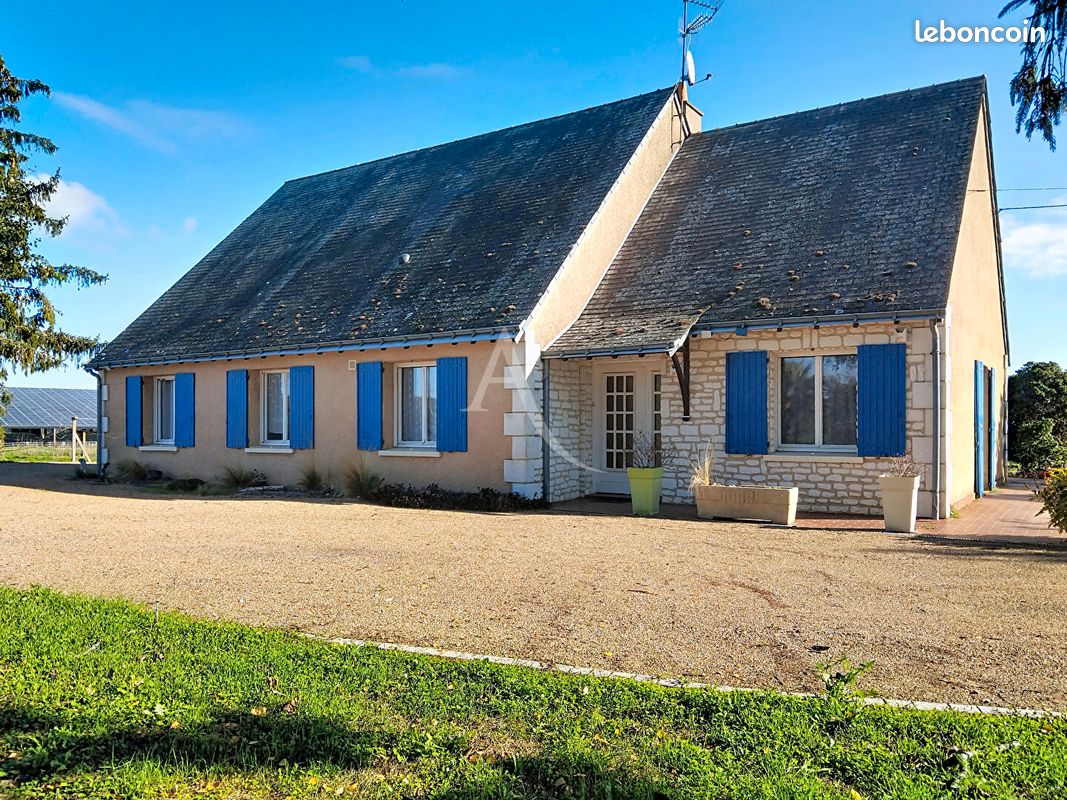Maison 6 pièces 163 m² · à Bellevigne-les-Châteaux · 163 m² · 213 500 €