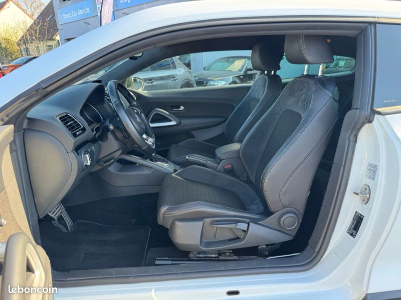 Volkswagen SCIROCCO 2.0 TDI 150CH BLUEMOTION TECHNOLOGY FAP SPORTLINE DSG6 (image 9)