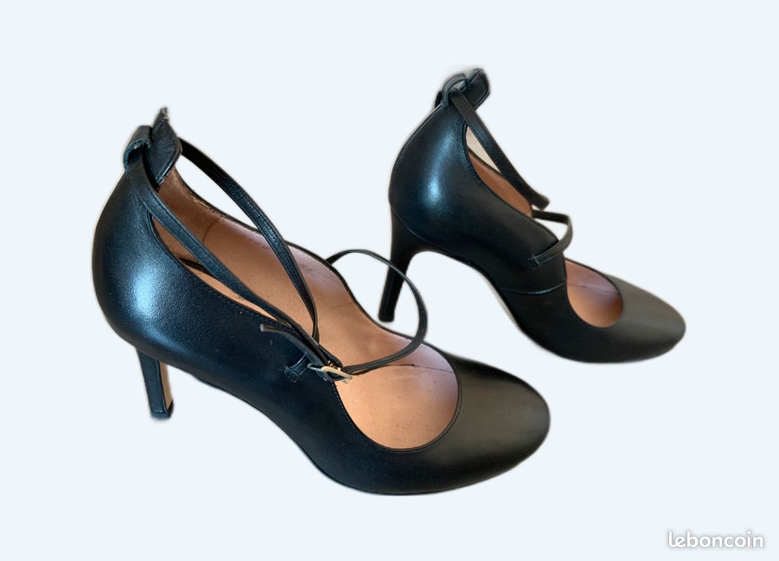 Escarpin Chaussure a talon T39 San Marina NEUVE Chaussures