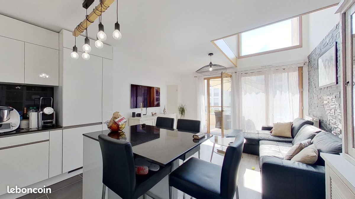 Appartement 4 pièces 80 m² · à Meudon · 80 m² · 2 100 €