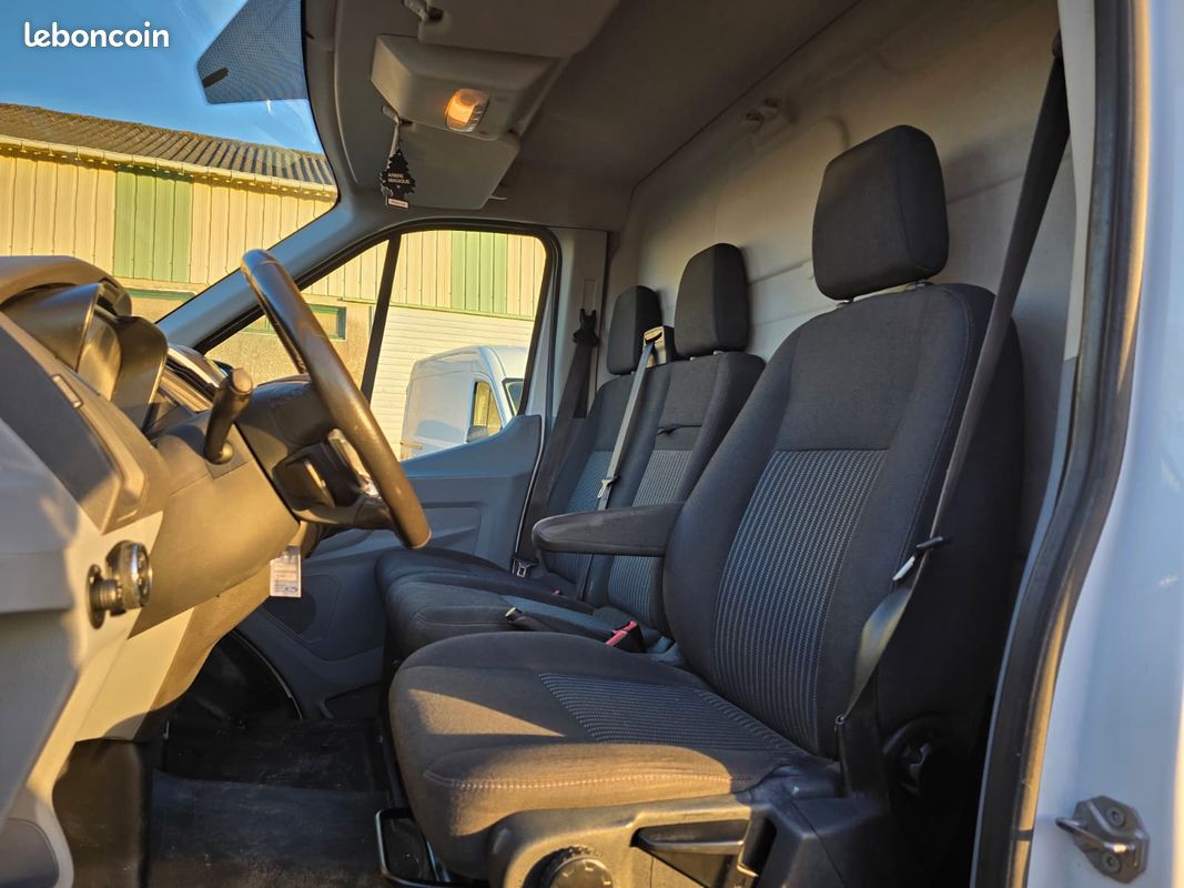 Ford Transit Fourgon L3H2 T310 Trend Business 130ch BVM TVA RECUPERABLE 14 990 HT (image 7)