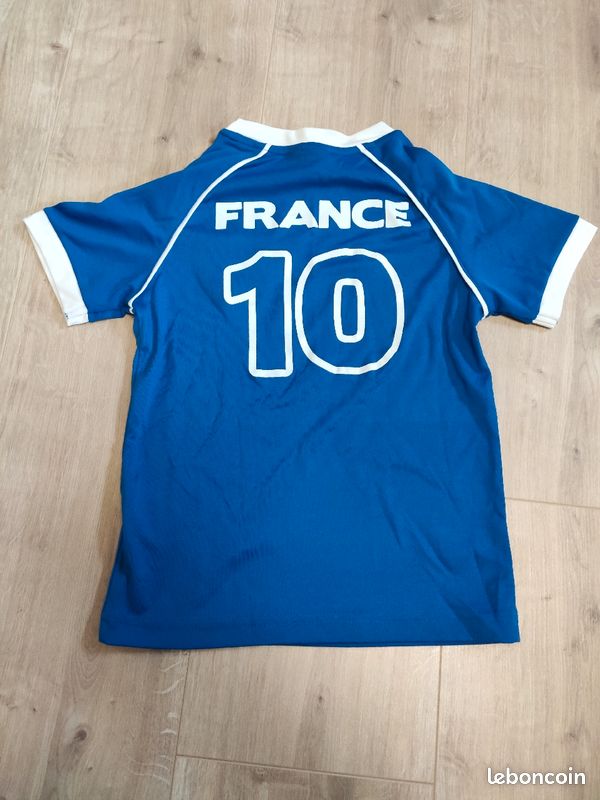 Tee shirt 6 ans (image 2)