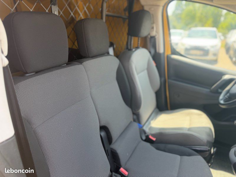 Citroën Berlingo Utilitaire 3pl 1.6 BlueHDI 75 Club TVA Récupérable (image 5)
