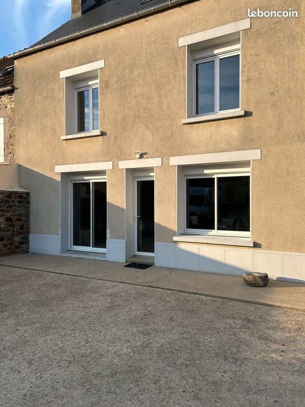 Maison 6 pièces 70 m² · à La Hague · 70 m² · 1 100 €