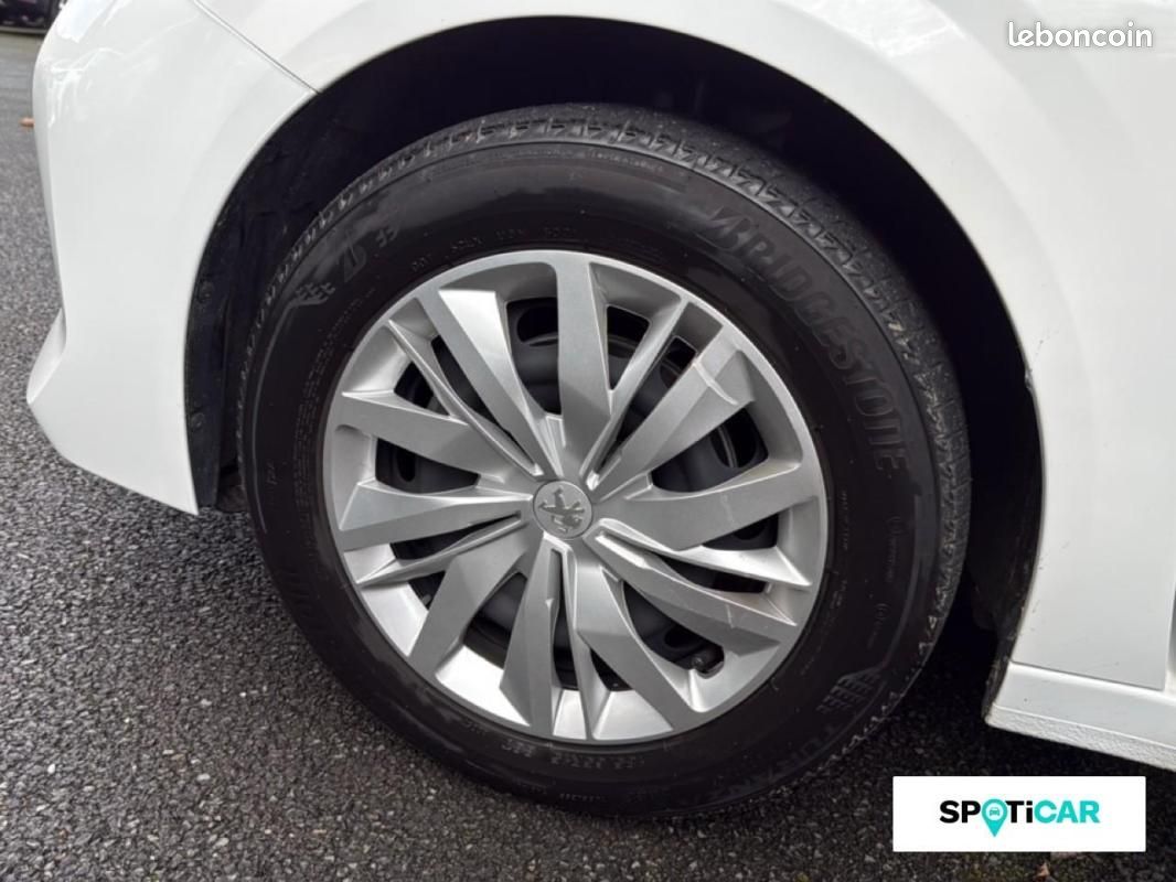 Peugeot 208 affaire PURETECH 75 S&S BVM5 PREMIUM (image 11)
