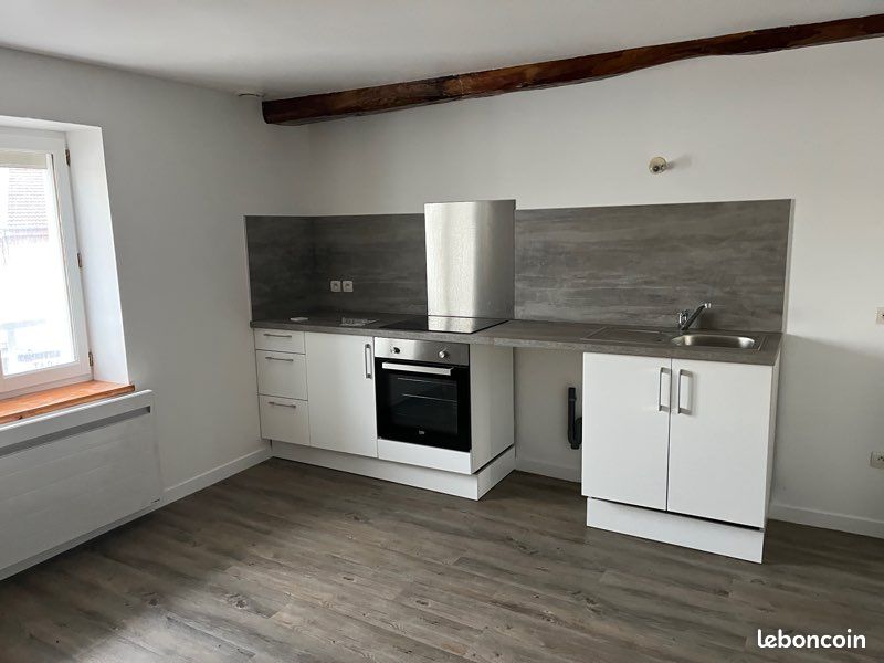 Appartement 2 pièces 42 m² · à Villars-les-Dombes · 42 m² · 650 €