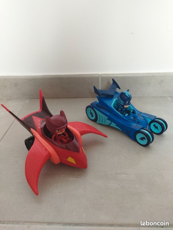 Véhicules avec figurines Pyjamasques (image 1)