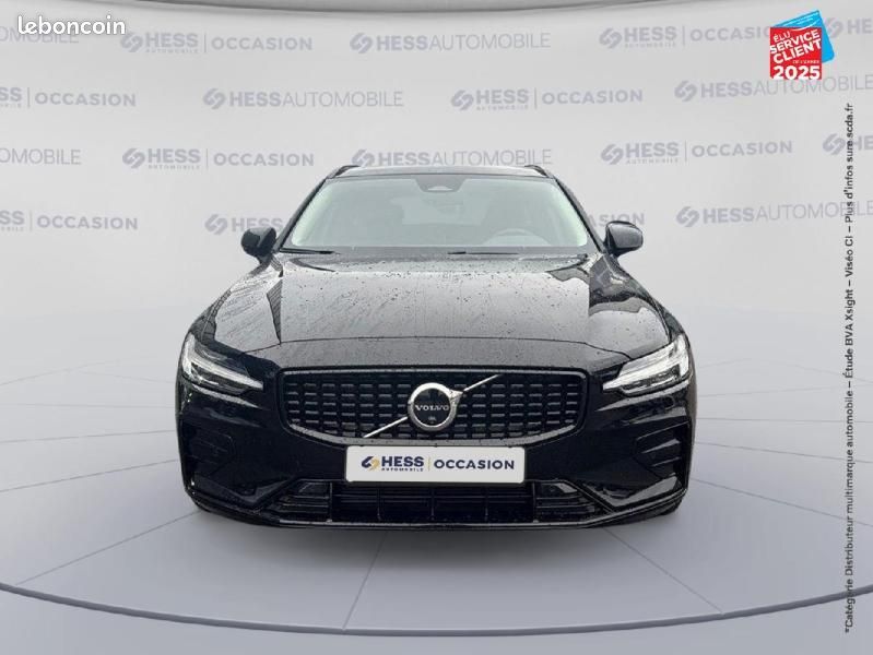 Volvo V60 B4 197ch Plus Style Dark DCT 7 (image 2)