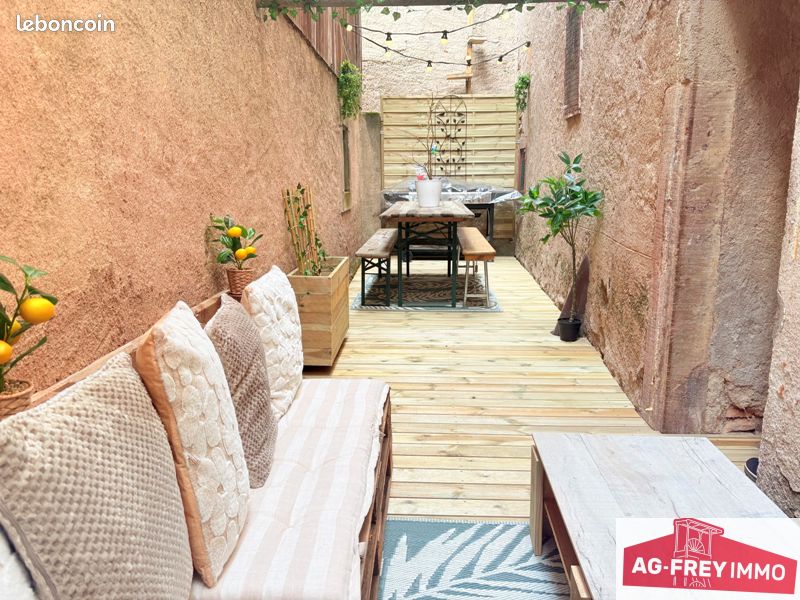 Maison 7 pièces 161 m² · à Soultzbach-les-Bains · 161 m² · 215 000 €