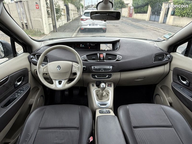 Renault GRAND SCENIC III 1.9 DCI 130CH FAP PRIVILEGE EURO5 5 PLACES (image 3)