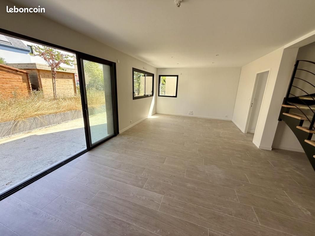 Maison a louer bruz - 6 pièce(s) - 106 m2 - Surfyn